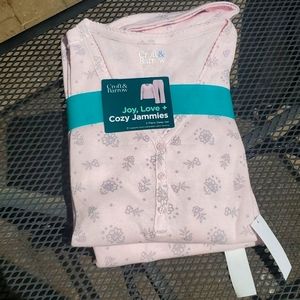 Croft & Barrow pink pajama set size: medium, never worn